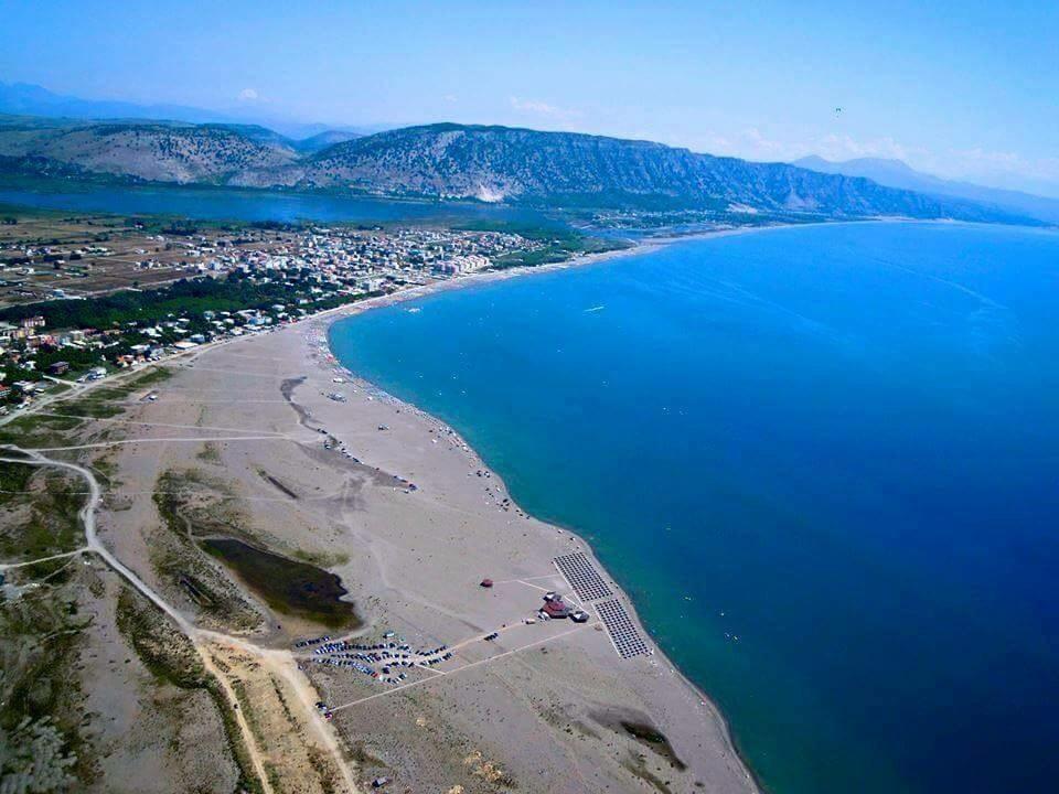 Flat Ergli Leilighet Velipojë Eksteriør bilde